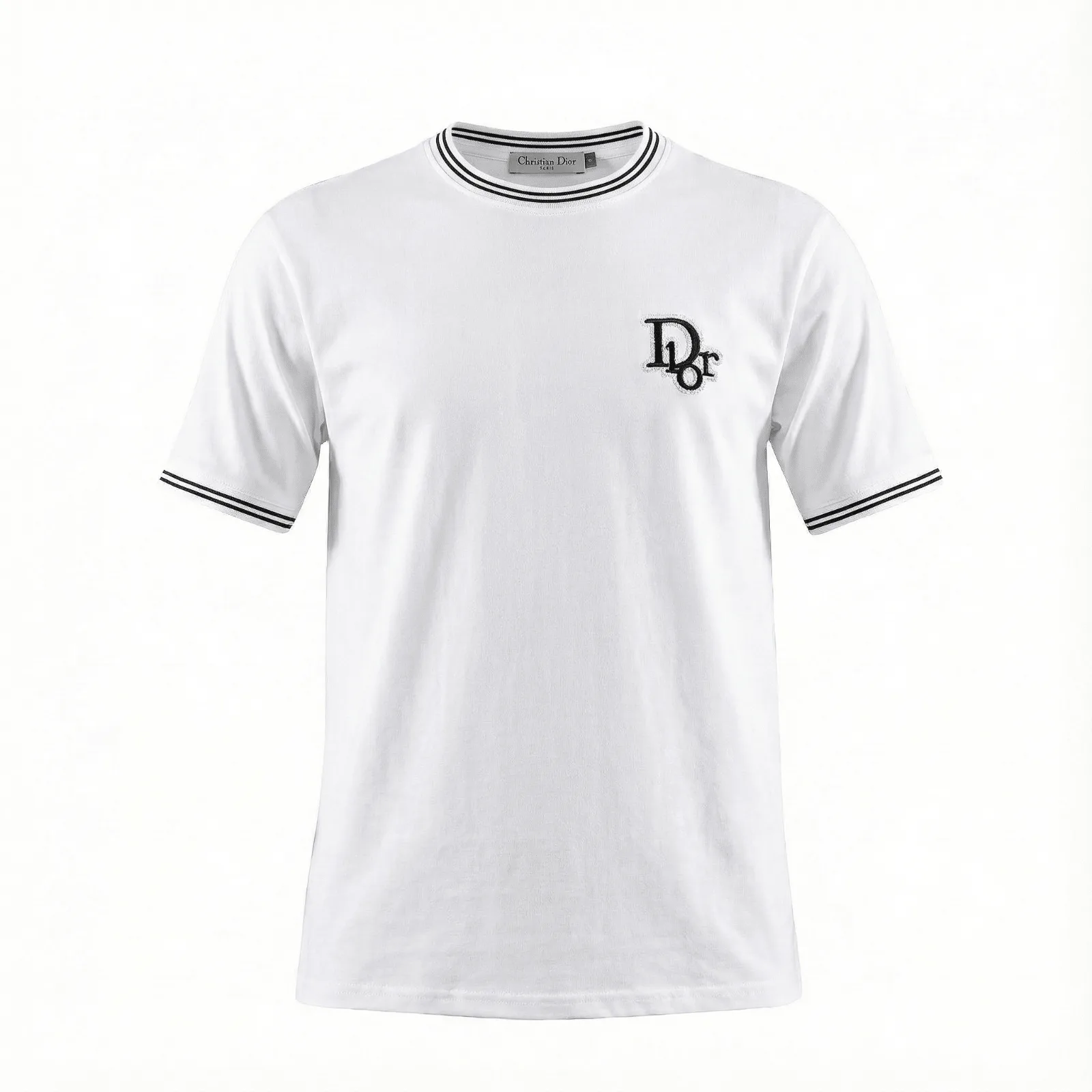 Camiseta P0011 Dior básica para hombre.