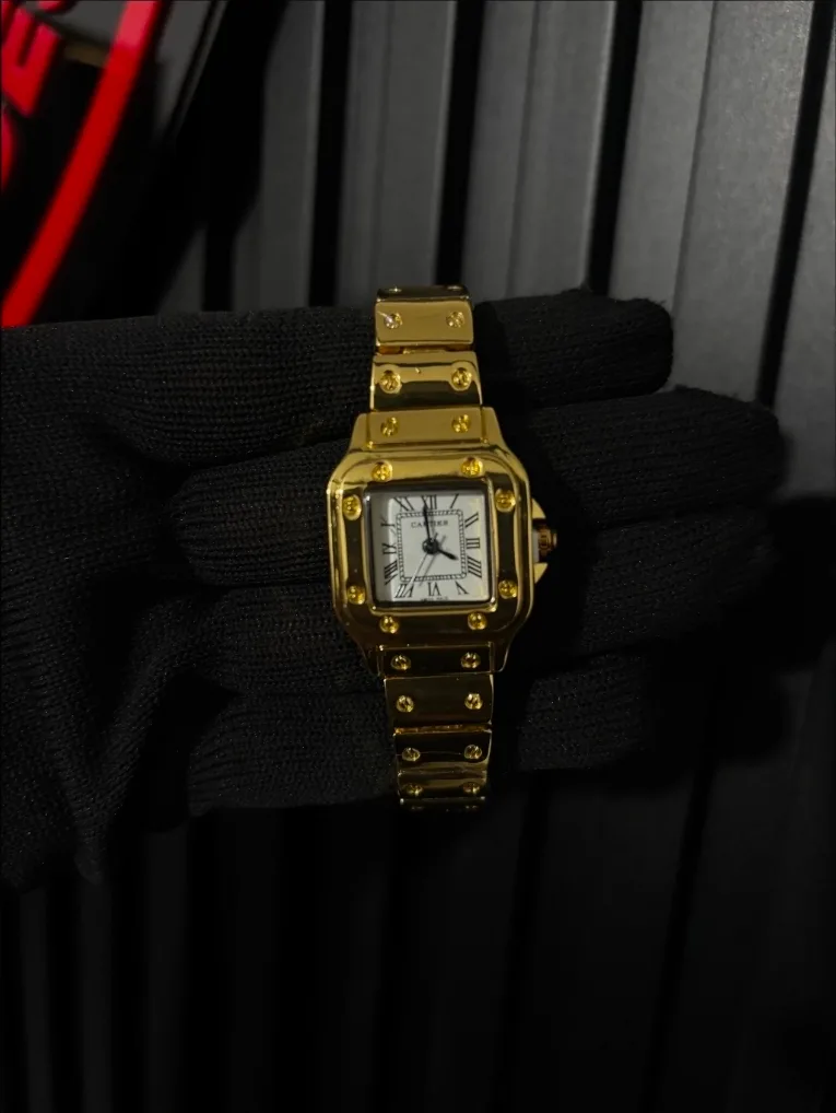 Reloj P0121 Cartier para dama. imagen 2