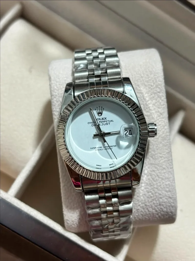 Reloj P0090 Rolex DTJT para mujer.