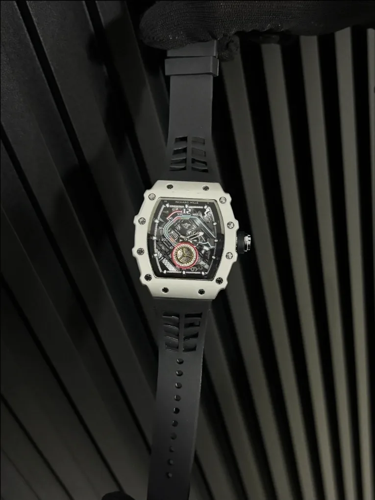 Reloj P0104 Richard Mille RACE para hombre.