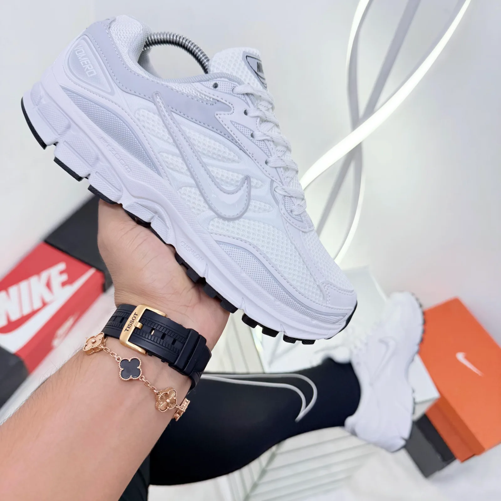 Tenis P0093 Nike vocero para hombre. imagen 3